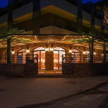 Hotel La Menado